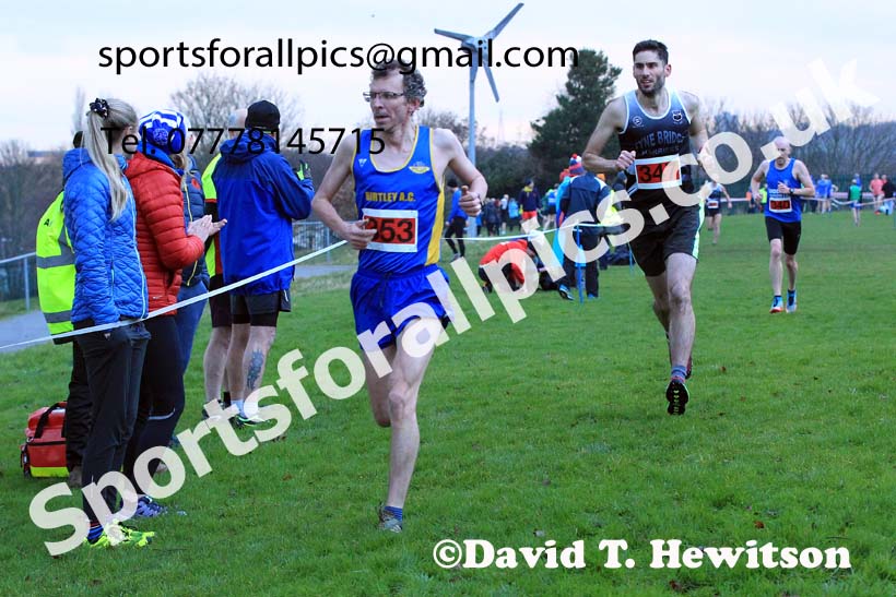 Masters mens 2022 Birtley Cross Country Relays. Photo: David T. Hewitson/Sports for All Pics